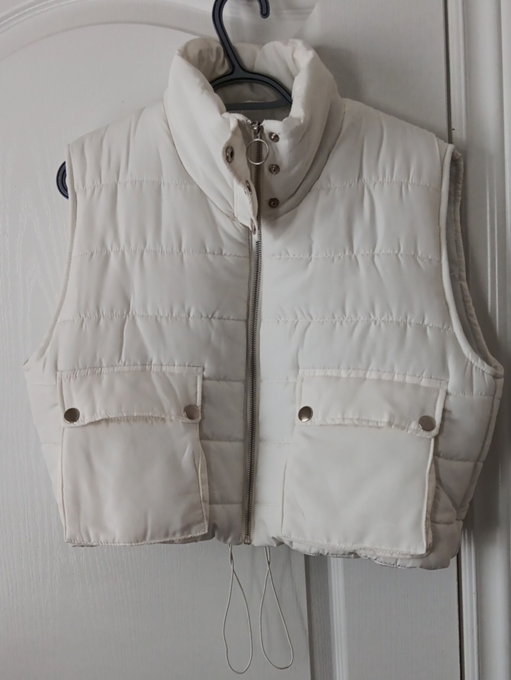 Forever 21 Cream Quilted Puffer Vest with Front Pockets